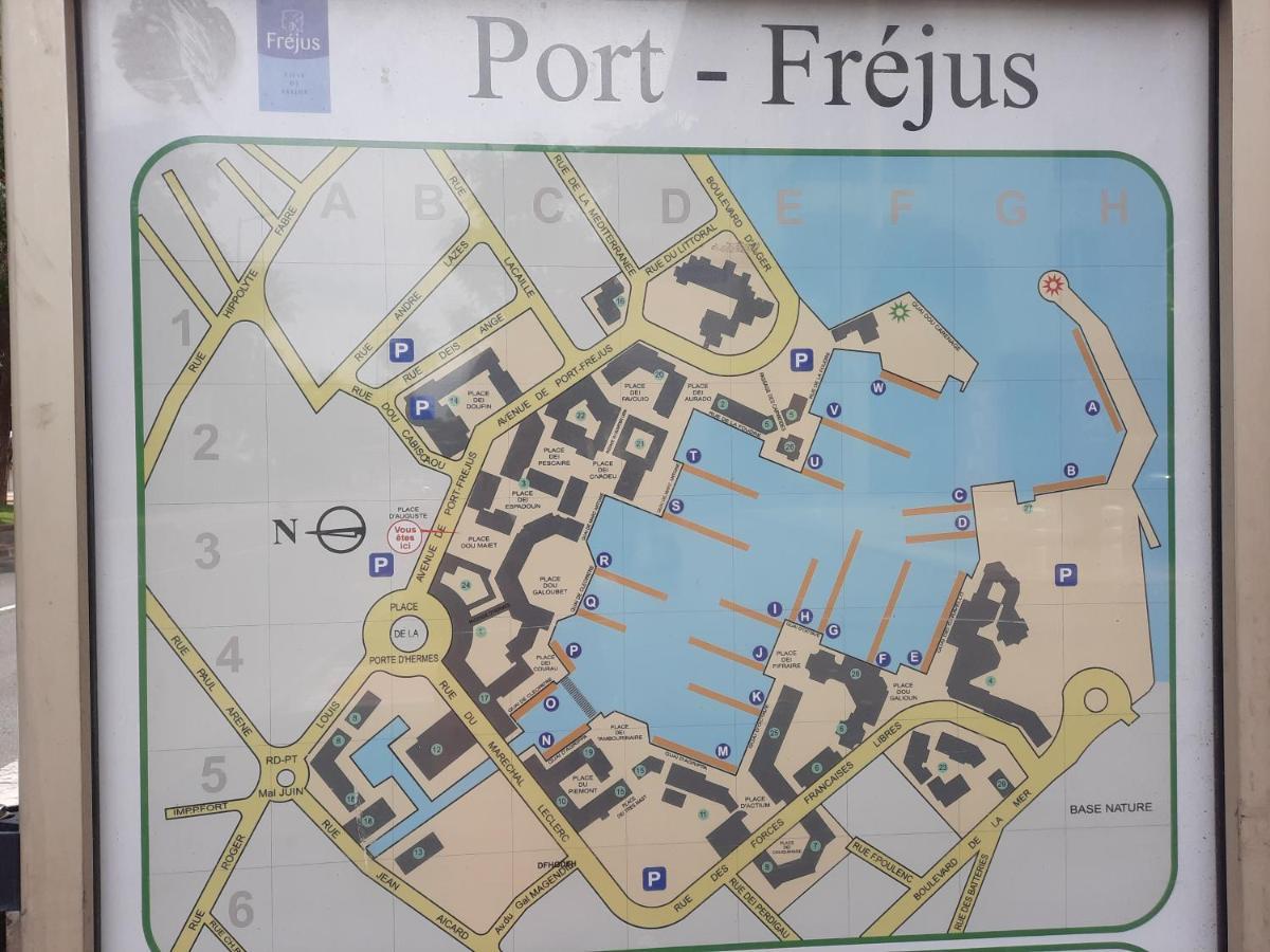Coeur Marina Climatise Terrasse Parking Lejlighed Fréjus Eksteriør billede